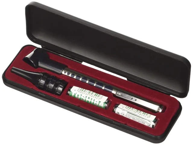 gima-31300-set-combi-otoscopio-e-lucciola-diagnostica-con-astuccio image 1