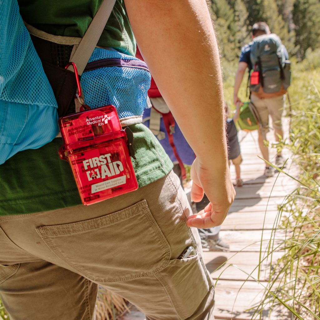 adventure-medical-kits-adventure-first-aid-water-resistant-kit-pronto-soccorso-5 image 3