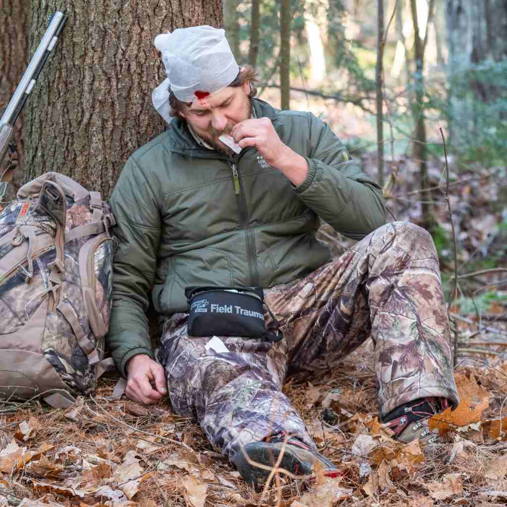 adventure-medical-kits-tactical-field-trauma-with-quikclot-kit-medico-trauma-tat image 5