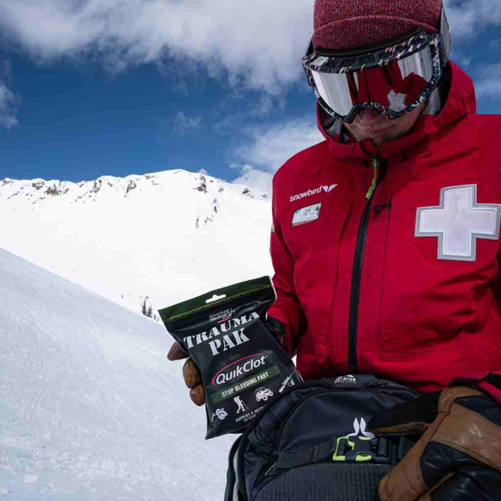adventure-medical-kits-trauma-pak-kit-trauma-compatto-con-garza-emostatica-quikc image 6