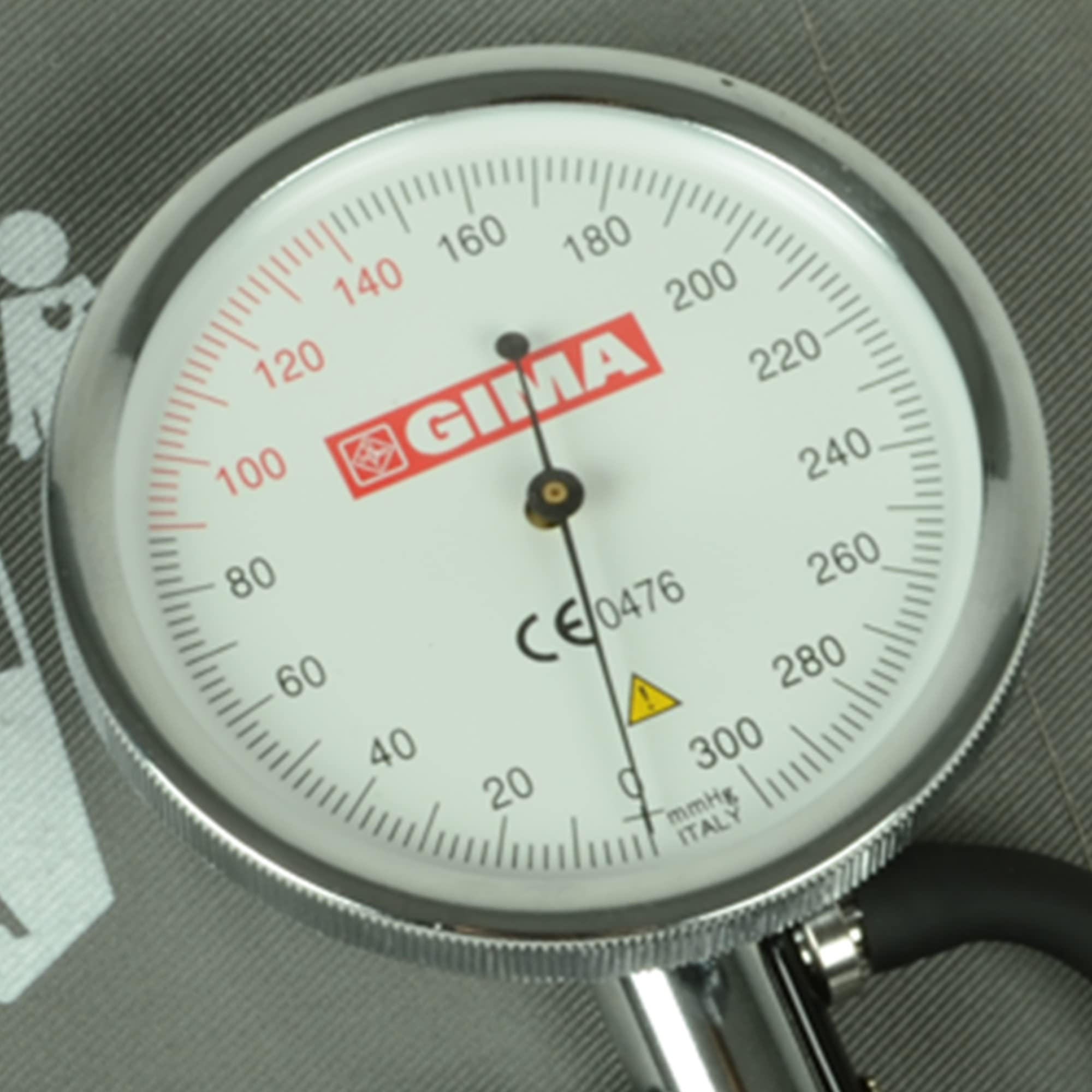 gima-32729-sfigmomanometro-sirio-per-adulti-con-bracciale-calibrato-grigio image 4
